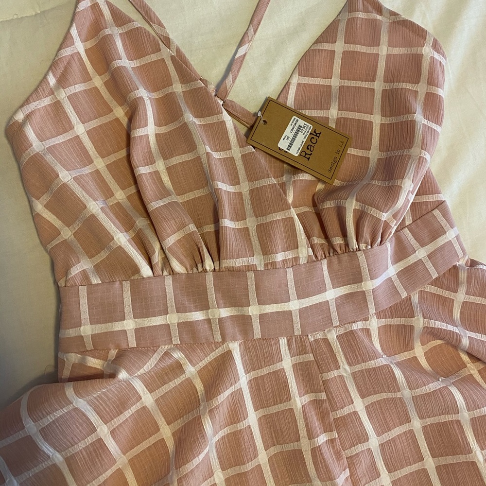 Romper - Picture 2 of 5